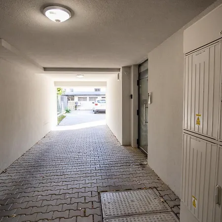 아파트 & Quiet 2br With Free Private Parking