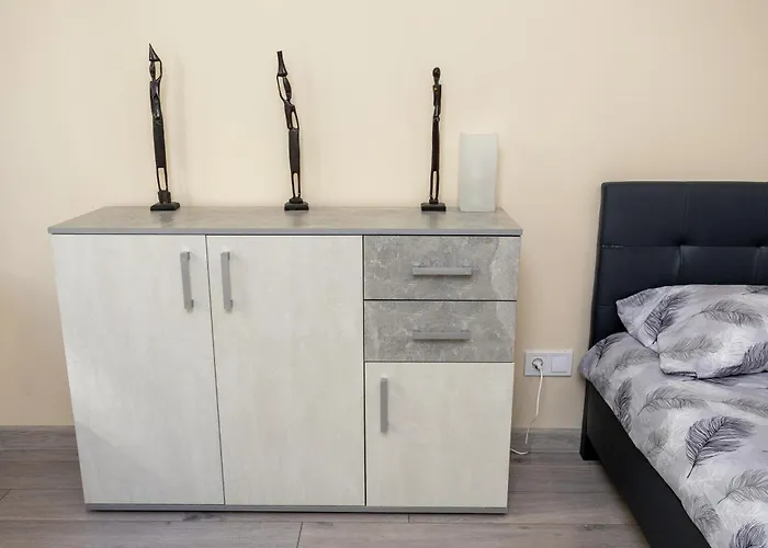 & Quiet 2br With Free Private Parking Apartmán Sofie